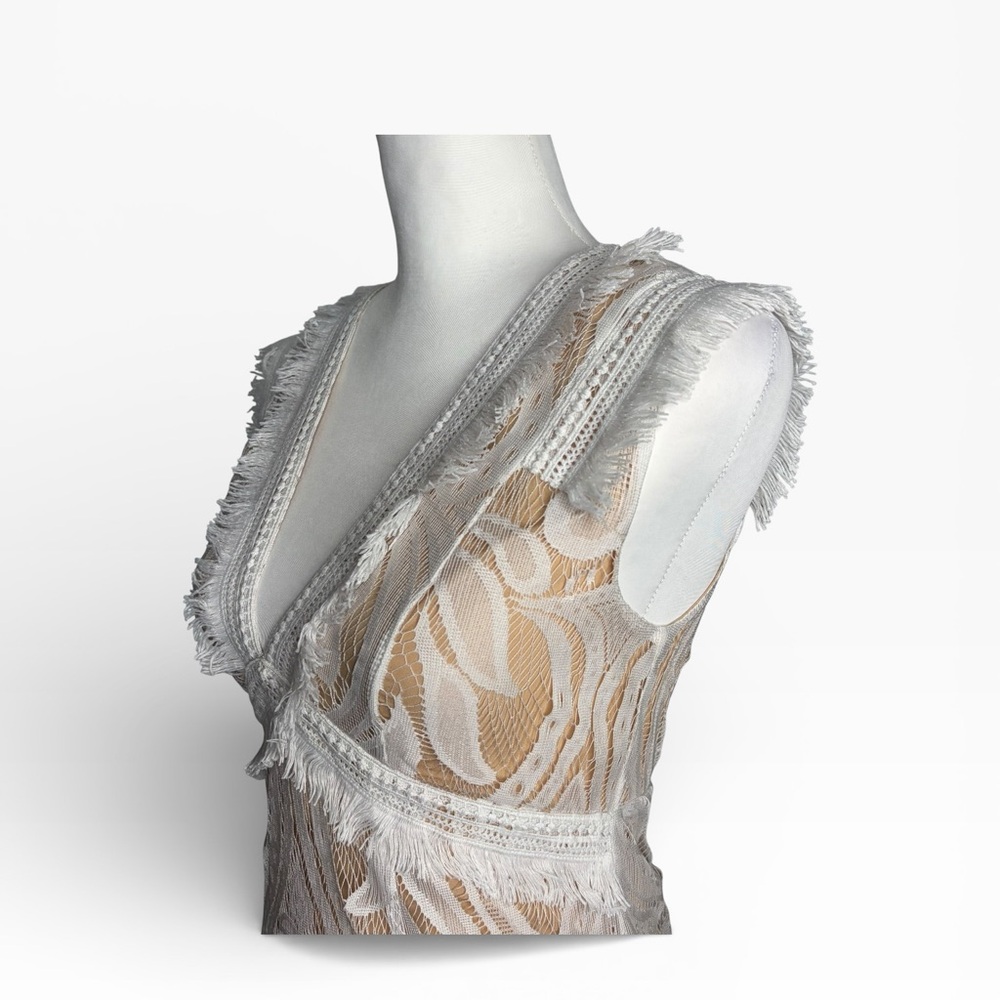 Elegant White Lace Dress Size XS - Picture 2 of 9